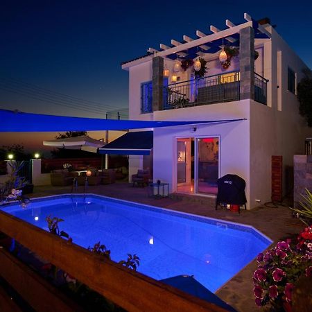 Villanelle Bed & Breakfast Welcomes Dog Lovers Only Тала Экстерьер фото