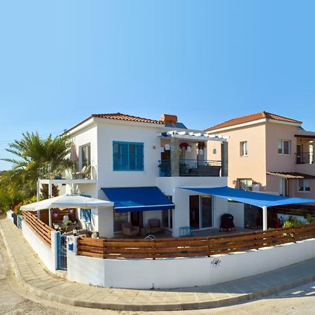 Villanelle Bed & Breakfast Welcomes Dog Lovers Only Тала Экстерьер фото